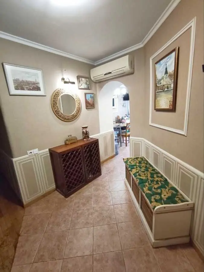 Фото Зняти 2 кімнатну квартиру, Нижній Вал вул. 41 Київ в довгострокову оренду, ціна: 33000 UAH, код 7054