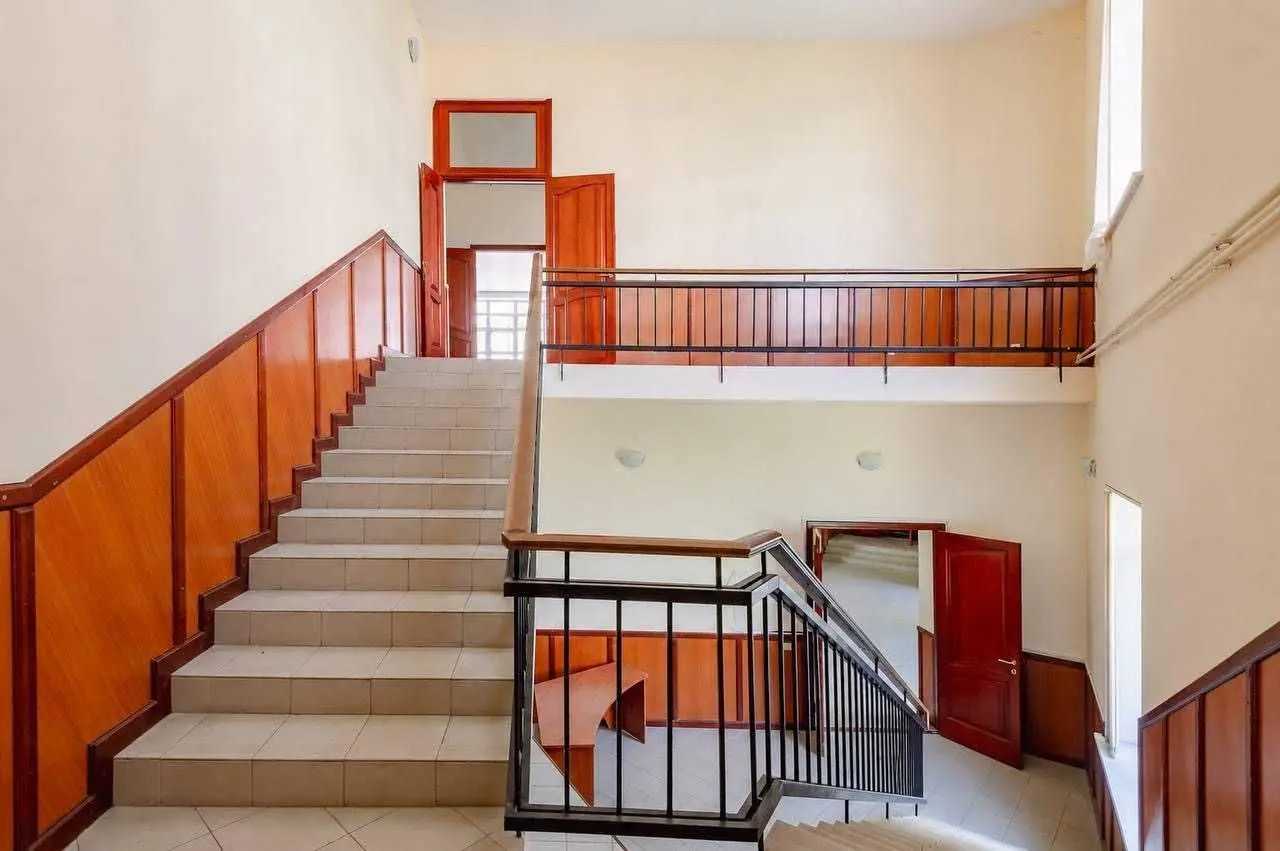 Фото Продаю офіс, 927 кв. м, Євгена Коновальця вул. (Щорса) 36б Київ, ціна: 1800000 USD, код 7055