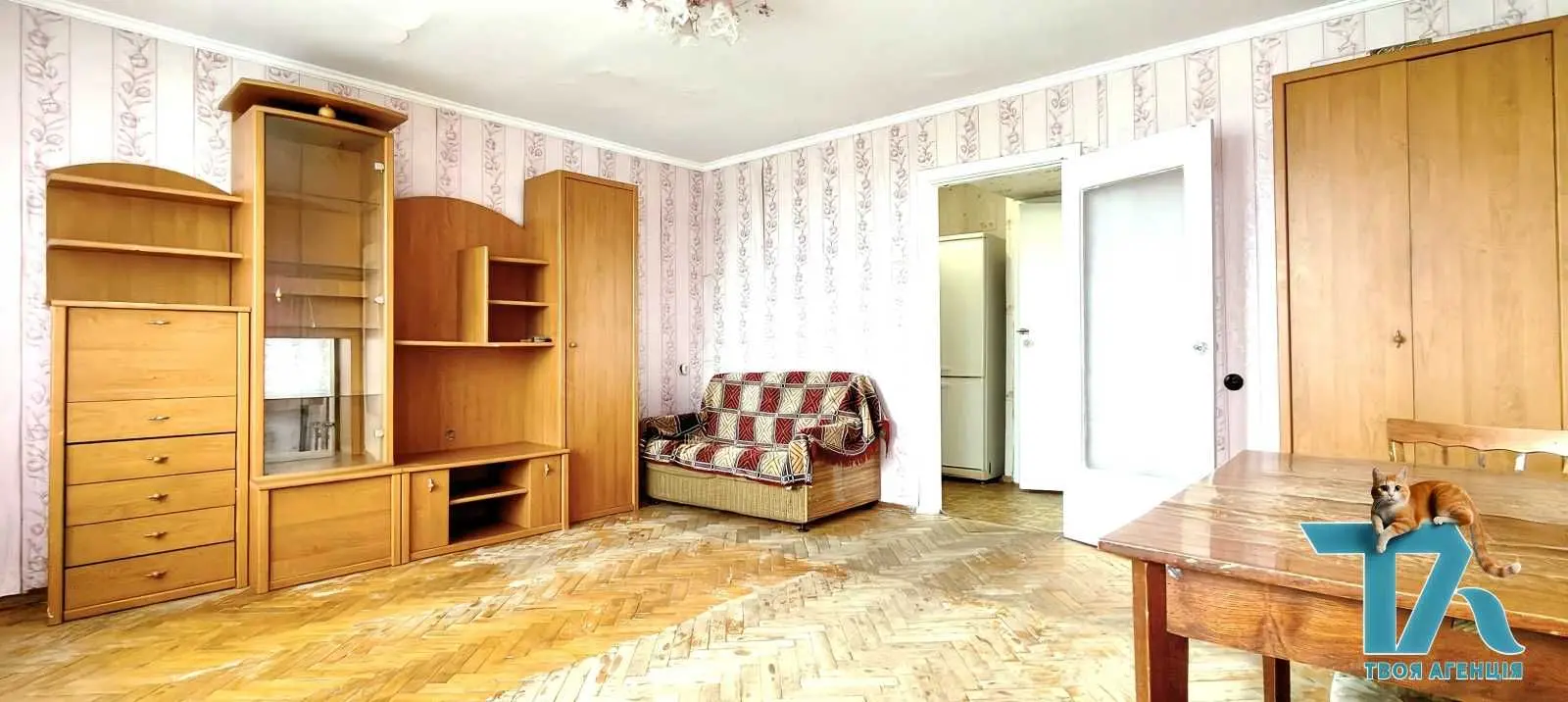 Фото Продаю 1 кімнатну квартиру, 32 кв. м, Любомира Гузара просп. (Космонавта Комарова)  Київ, ціна: 16000 USD, код 7056