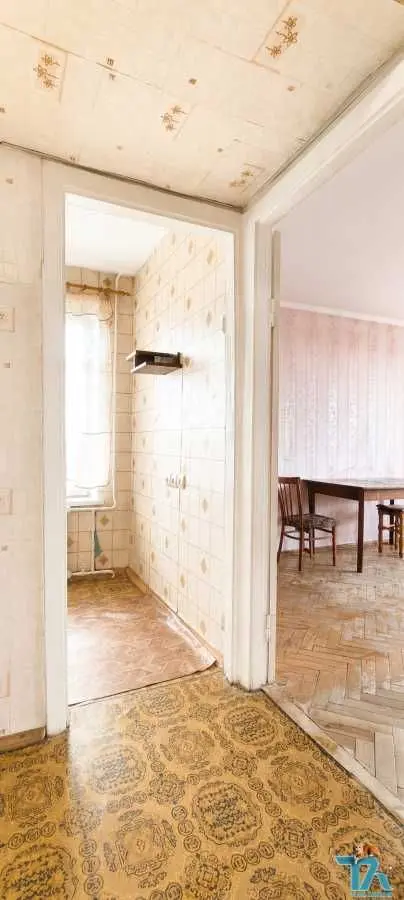 Фото Продаю 1 кімнатну квартиру, 32 кв. м, Любомира Гузара просп. (Космонавта Комарова)  Київ, ціна: 16000 USD, код 7056