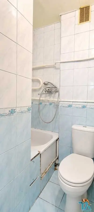 Фото Продаю 1 кімнатну квартиру, 32 кв. м, Любомира Гузара просп. (Космонавта Комарова)  Київ, ціна: 16000 USD, код 7056