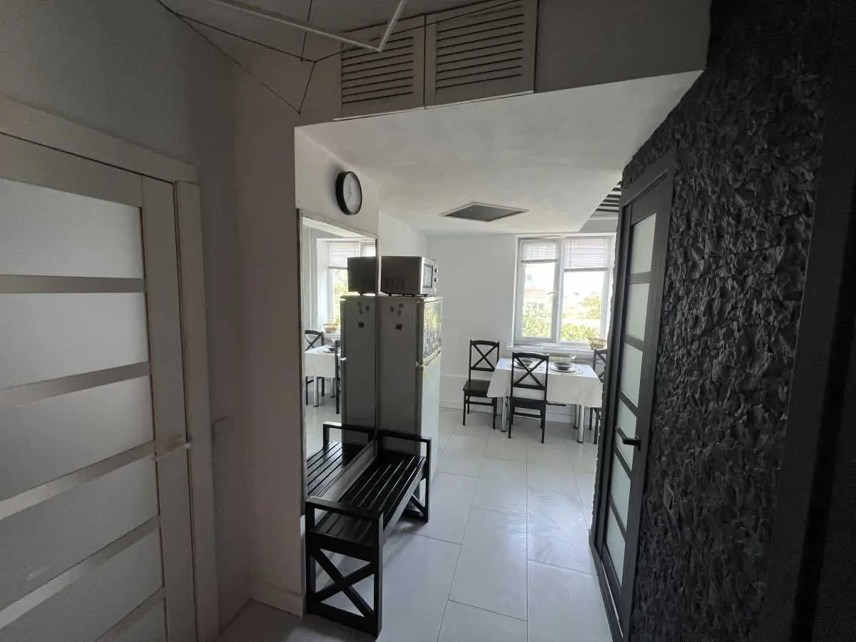 Фото Selling a 1-room apartment, 30 sq.m., Slavy street  Knyazhychi, price: 27000 USD, code 7058