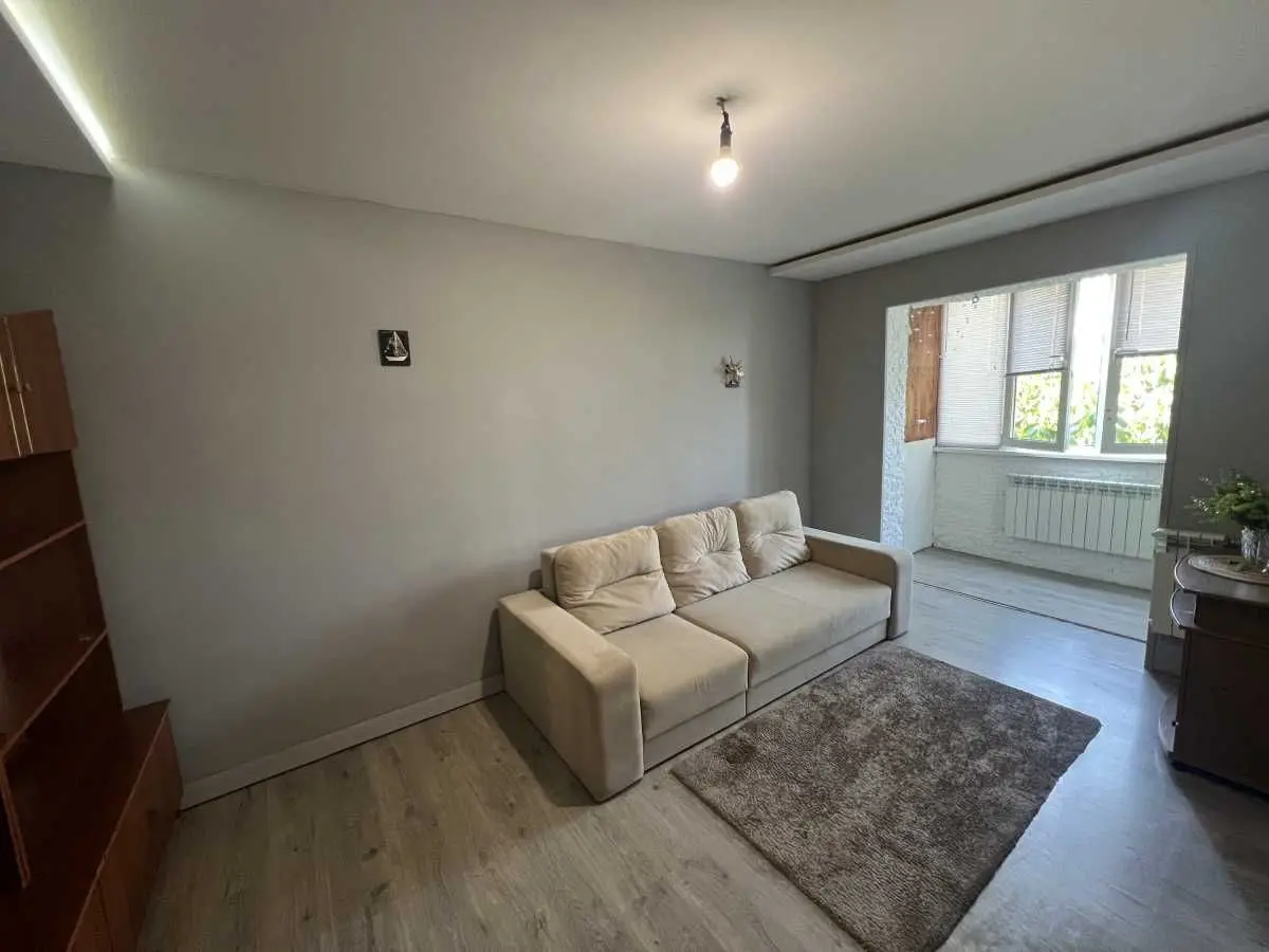 Фото Selling a 1-room apartment, 30 sq.m., Slavy street  Knyazhychi, price: 27000 USD, code 7058