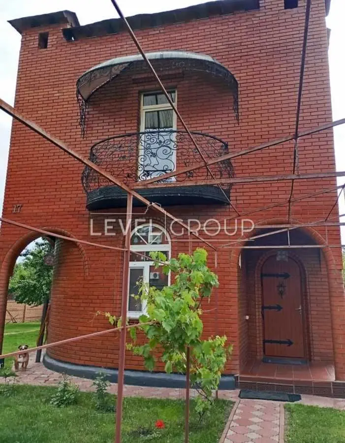Фото Продаю дом, 108 кв. м, Берковецкая ул.  Киев, цена: 185000 USD, код 7061