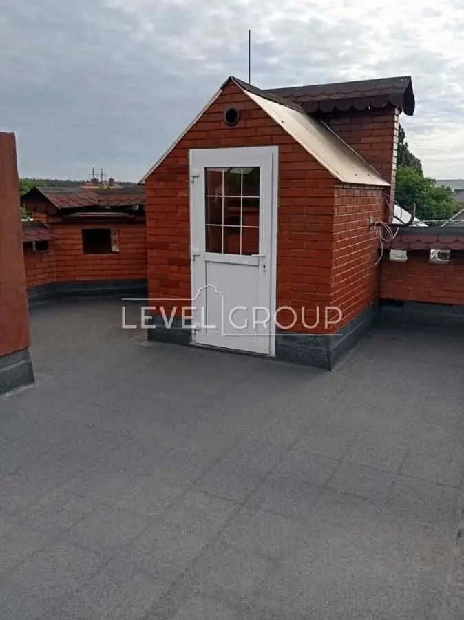 Фото Продаю дом, 108 кв. м, Берковецкая ул.  Киев, цена: 185000 USD, код 7061