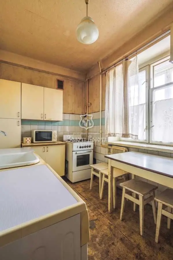 Фото Продаю 3 кімнатну квартиру, 67 кв. м, Галицька вул. 6 Київ, ціна: 50000 USD, код 7065