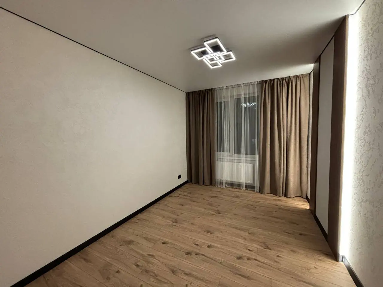 Фото Selling a 3-room apartment, 60 sq.m., Universytetska Street (Karla Marksa Street)  Irpin, price: 103000 $, code 7069