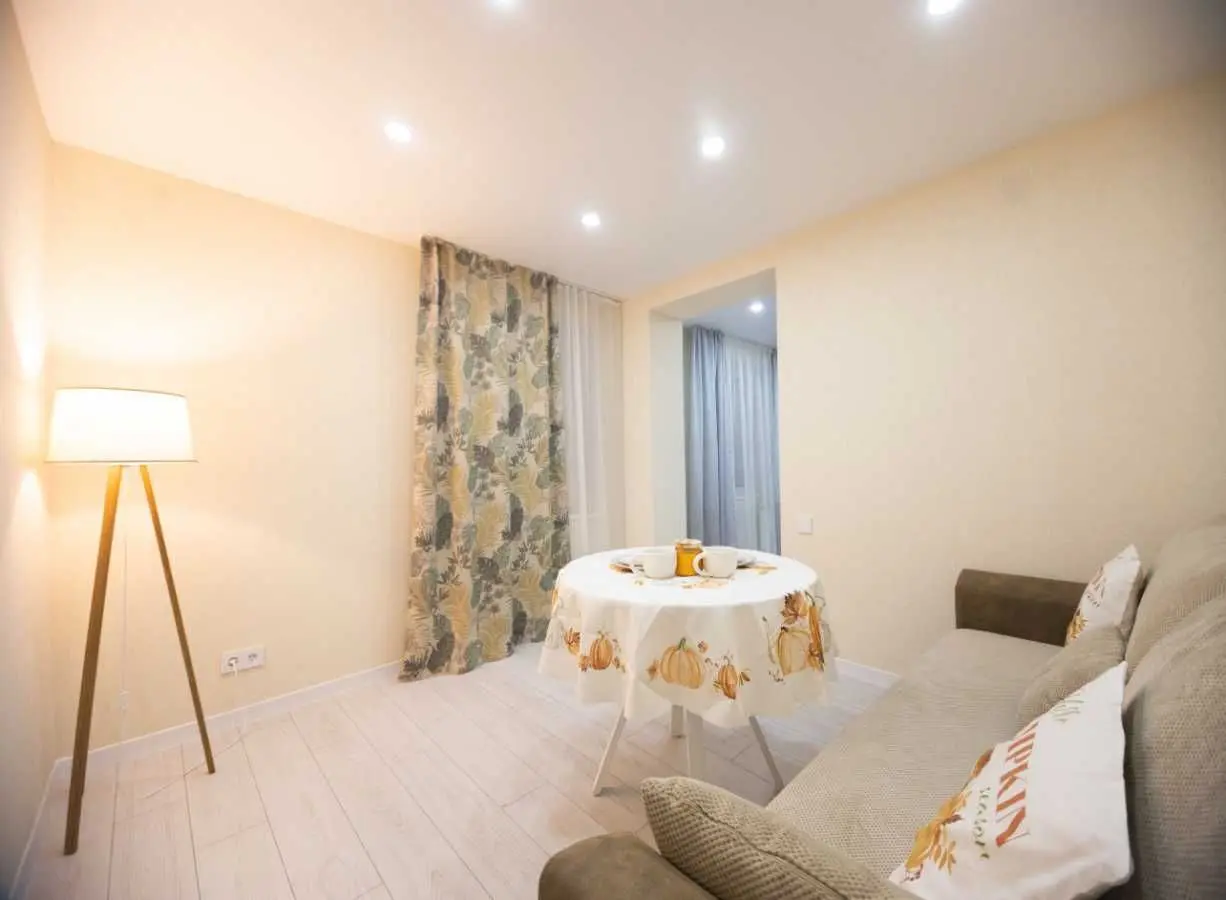 Фото Selling a 3-room apartment, 97 sq.m., Shkilnyi lane  Sofiivska Borschahivka, price: 120000 USD, code 7070