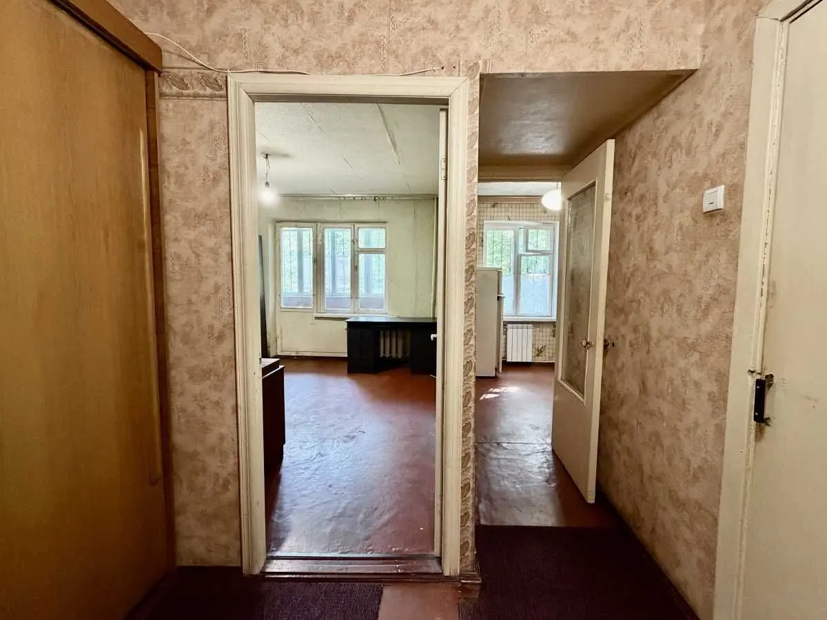 Фото Selling a 1-room apartment, 31 sq.m., Yevropeiskoho Soiuzu Avenue 3 Kyiv, price: 39999 USD, code 7077
