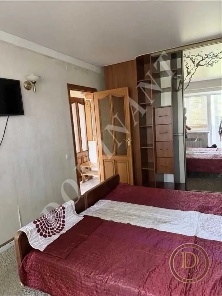 Фото Продаю 3 кімнатну квартиру, 62 кв. м, Перемоги вул. 42 Запоріжжя, ціна: 24500 USD, код 7080