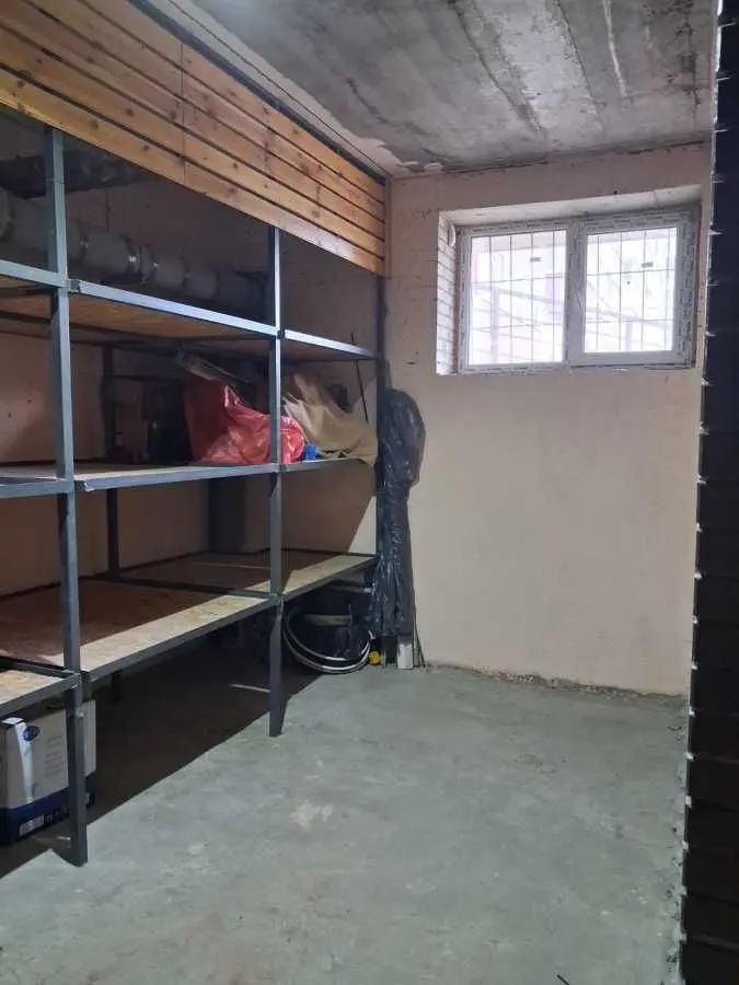 Фото Продаю офіс, 42 кв. м, Київська вул.  Українка, ціна: 45000 USD, код 7081