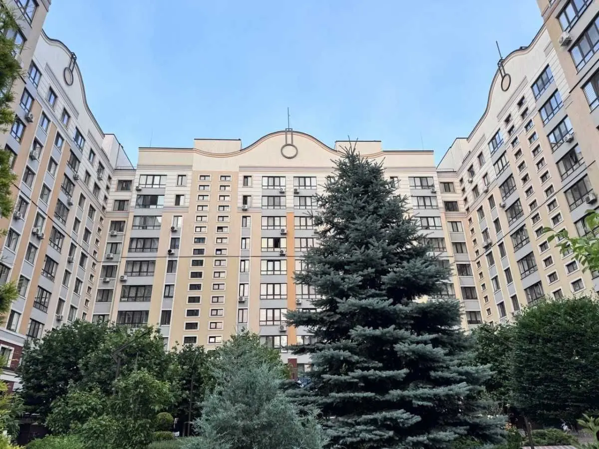 Фото Продаю 1-комнатную квартиру, 40.6 кв. м, Минеральная ул.  Ирпень, цена: 77000 USD, код 7083