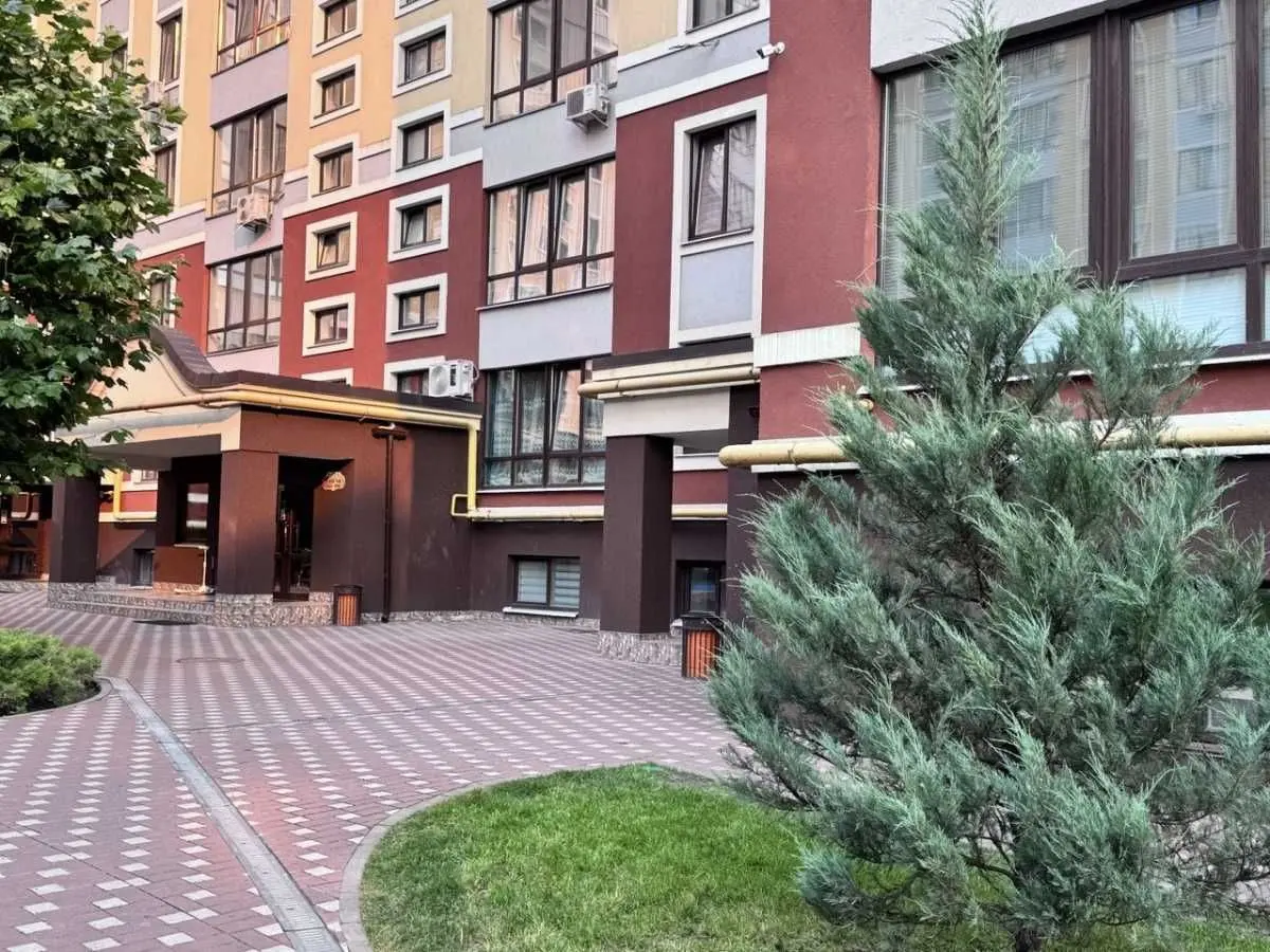 Фото Продаю 1-комнатную квартиру, 40.6 кв. м, Минеральная ул.  Ирпень, цена: 77000 USD, код 7083