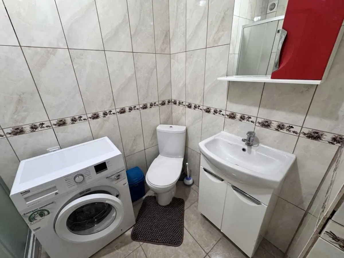 Фото Продаю 1-комнатную квартиру, 40.6 кв. м, Минеральная ул.  Ирпень, цена: 77000 USD, код 7083