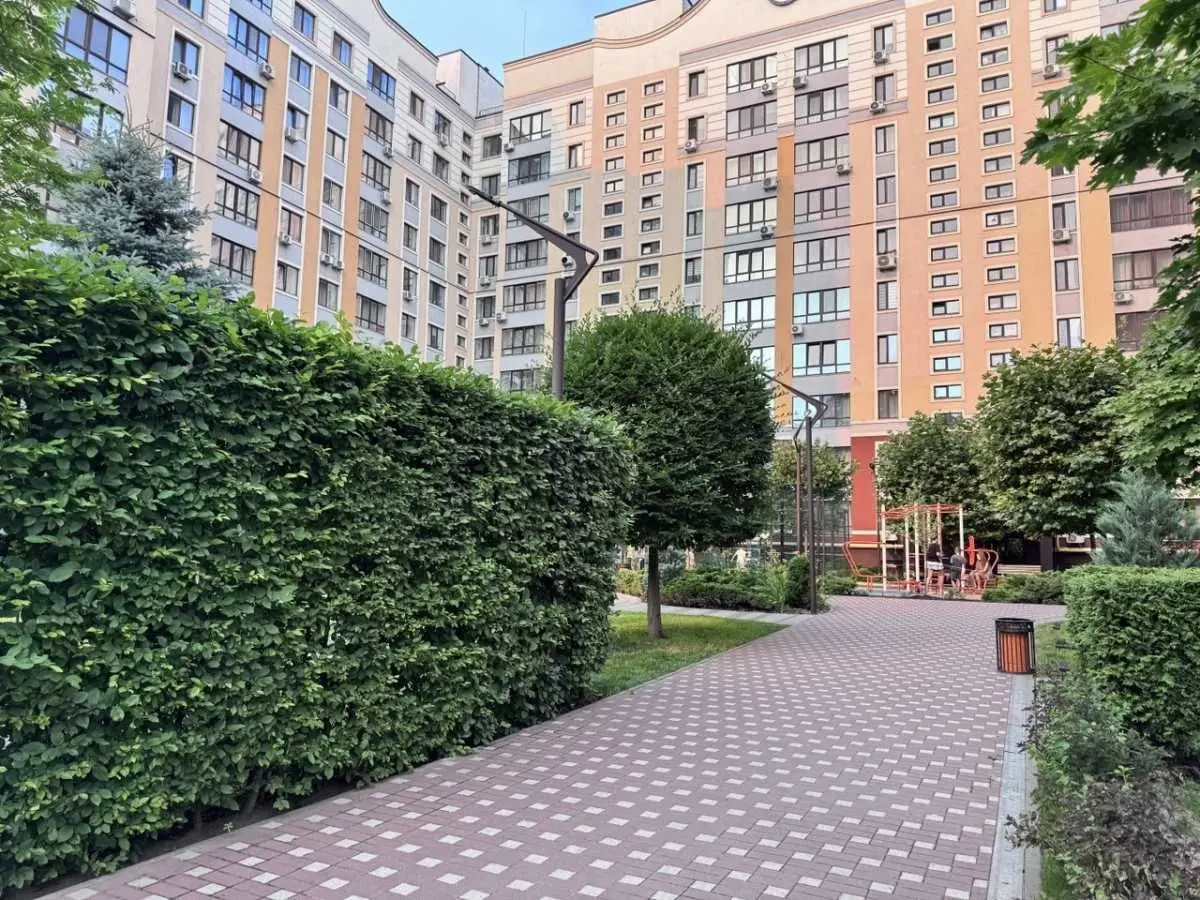 Фото Продаю 1-комнатную квартиру, 40.6 кв. м, Минеральная ул.  Ирпень, цена: 77000 USD, код 7083