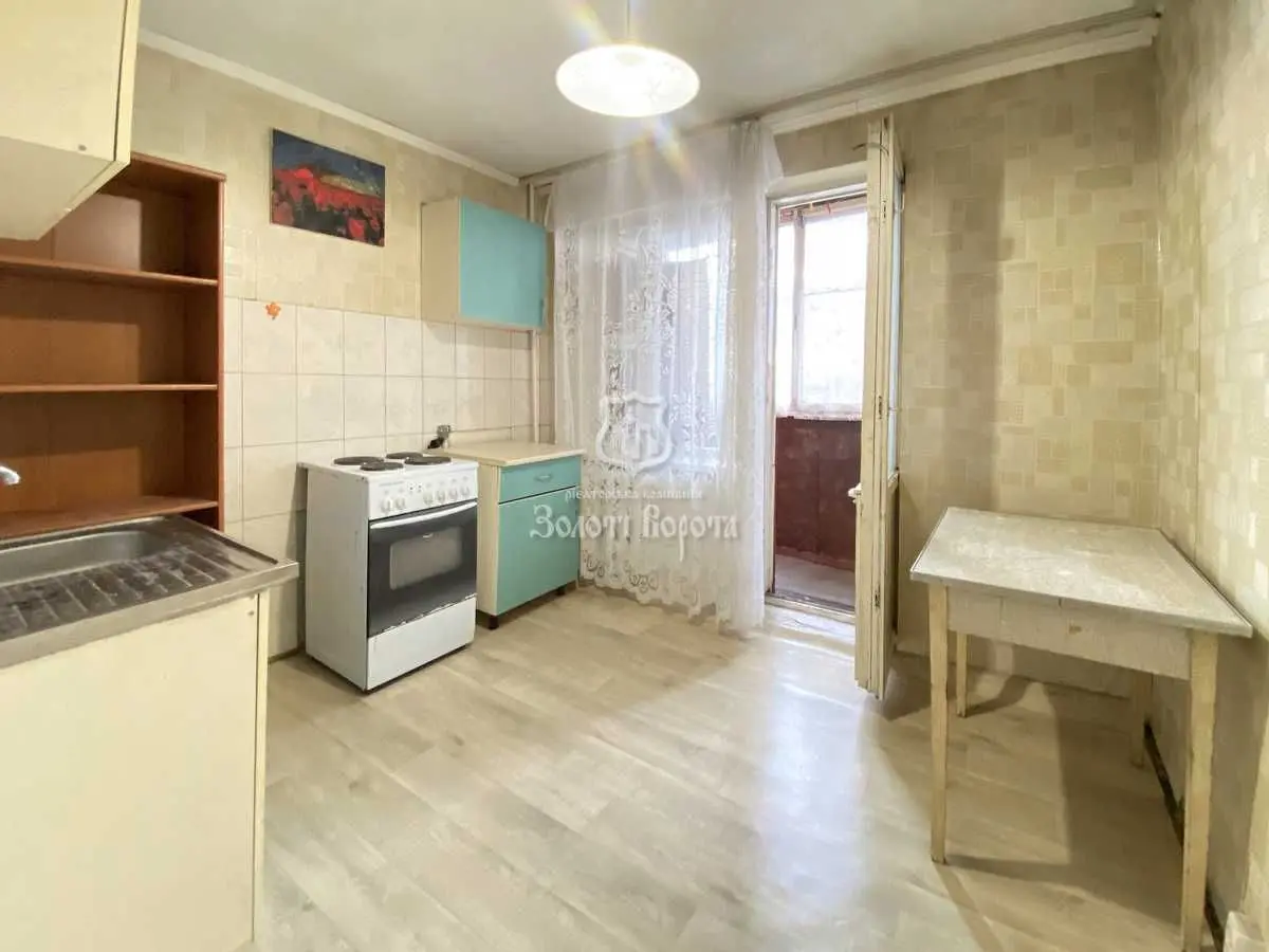 Фото Продаю 1-комнатную квартиру, 34.1 кв. м, Булгакова ул. 15а Киев, цена: 42000 USD, код 7084