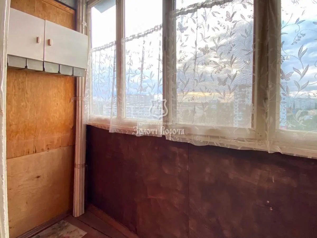 Фото Продаю 1-комнатную квартиру, 34.1 кв. м, Булгакова ул. 15а Киев, цена: 42000 USD, код 7084