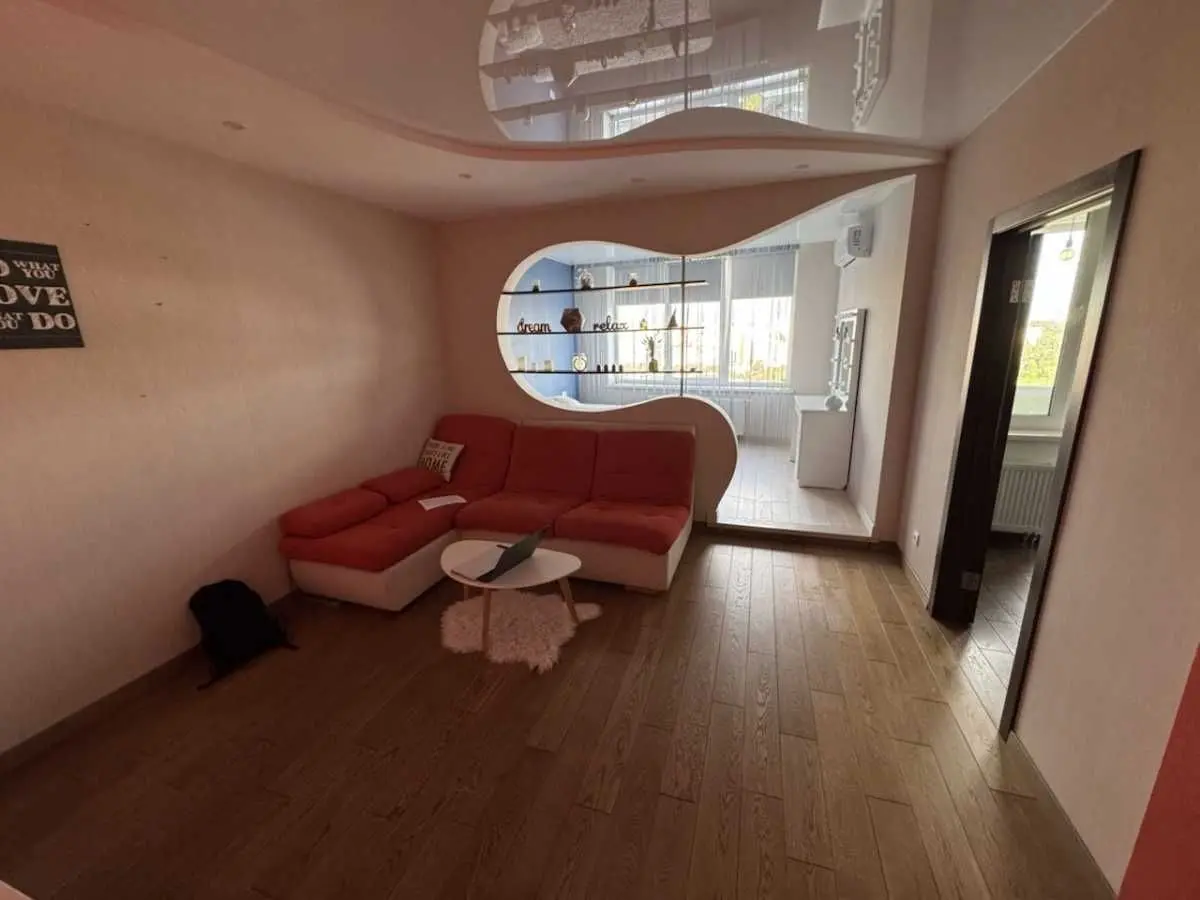 Фото Продаю 1 кімнатну квартиру, 60 кв. м, Володимира Наумовича вул. (Антонова-Овсієнка) 6 Київ, ціна: 93000 USD, код 7087