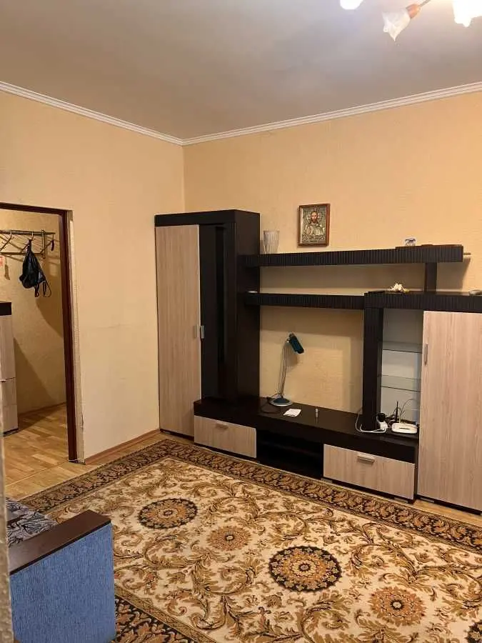 Фото Зняти 2 кімнатну квартиру, Космонавта Волкова вул. 9 Дніпро в довгострокову оренду, ціна: 13000 UAH, код 7089