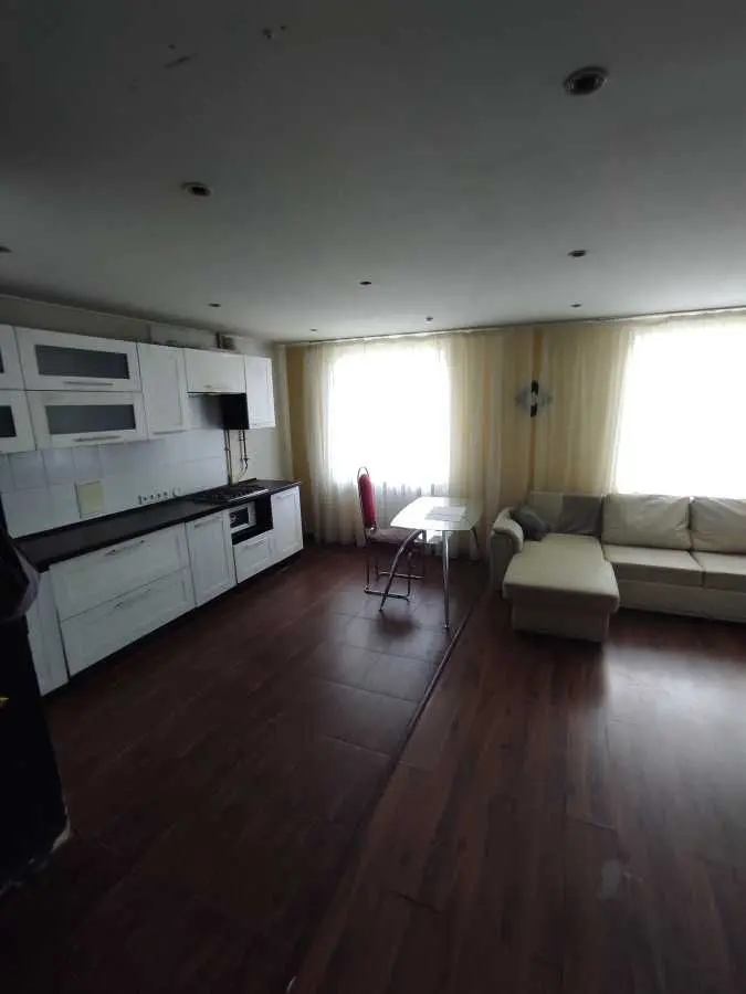 Фото Продаю 3 кімнатну квартиру, 73 кв. м, Олександра Поля просп. (Кірова)  Дніпро, ціна: 65500 USD, код 7091