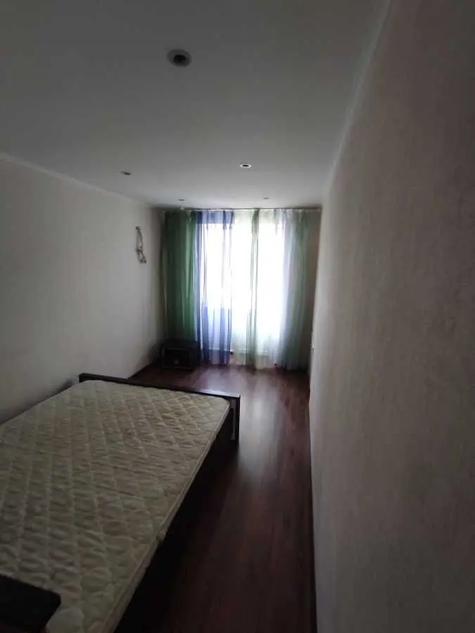 Фото Продаю 3 кімнатну квартиру, 73 кв. м, Олександра Поля просп. (Кірова)  Дніпро, ціна: 65500 USD, код 7091