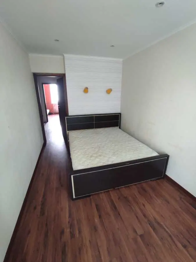 Фото Продаю 3 кімнатну квартиру, 73 кв. м, Олександра Поля просп. (Кірова)  Дніпро, ціна: 65500 USD, код 7091