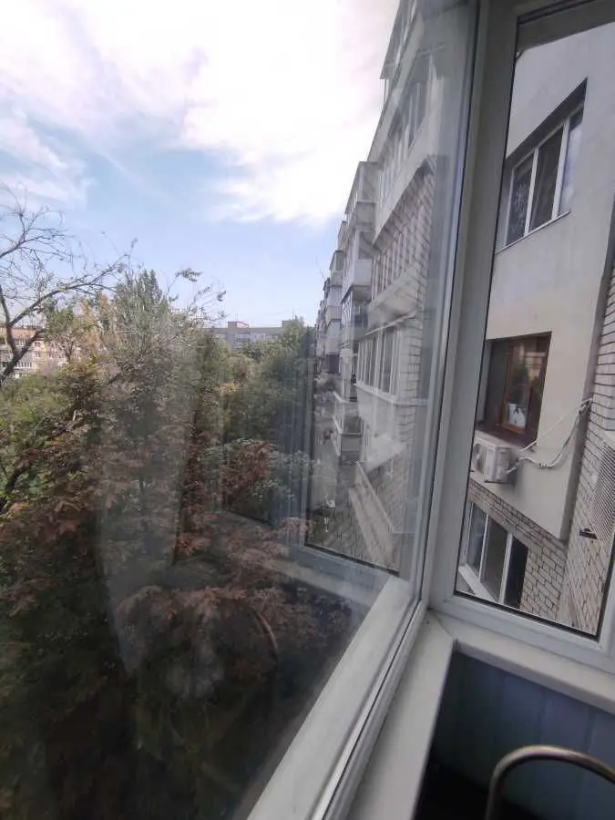 Фото Продаю 3 кімнатну квартиру, 73 кв. м, Олександра Поля просп. (Кірова)  Дніпро, ціна: 65500 USD, код 7091