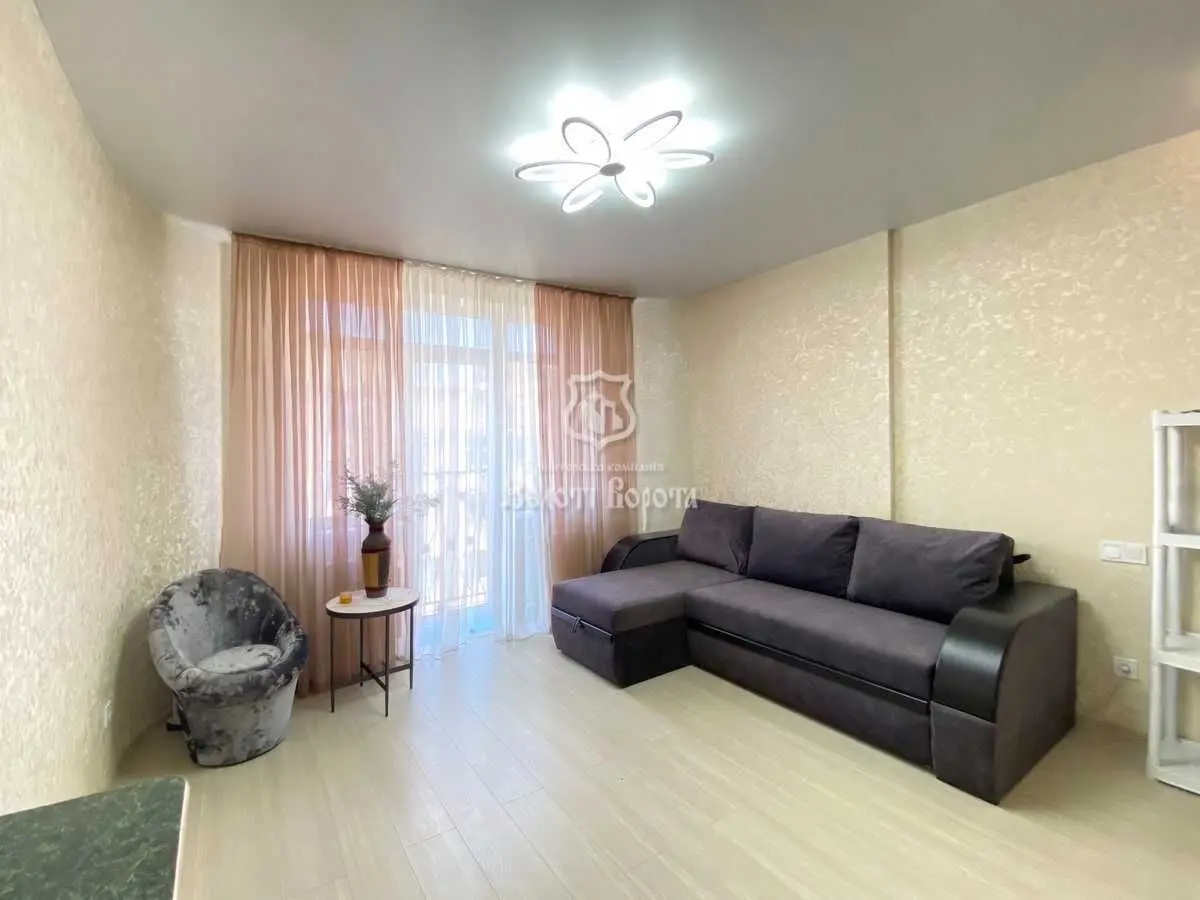 Фото Продаю 2 кімнатну квартиру, 64.7 кв. м, Західна вул. 10 Ірпінь, ціна: 98000 USD, код 7093