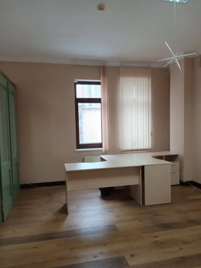 Фото Rent an office, Pavla Zahrebelnoho Street (Mykoly Raievskoho Street)  Kyiv for long-term rent, price: 9000 $, code 7101