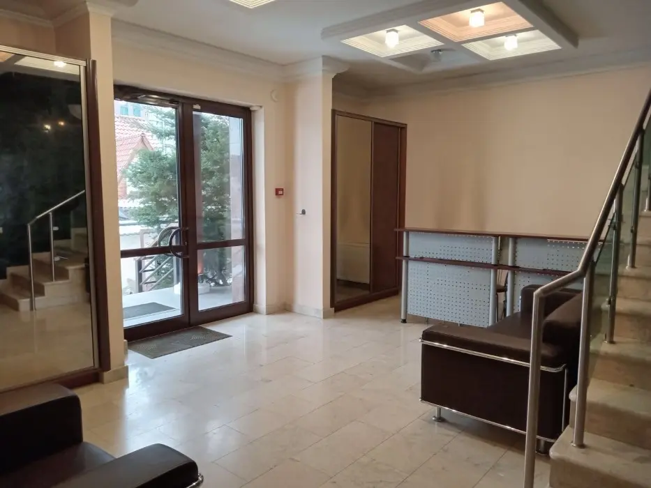 Фото Rent an office, Pavla Zahrebelnoho Street (Mykoly Raievskoho Street)  Kyiv for long-term rent, price: 9000 $, code 7101