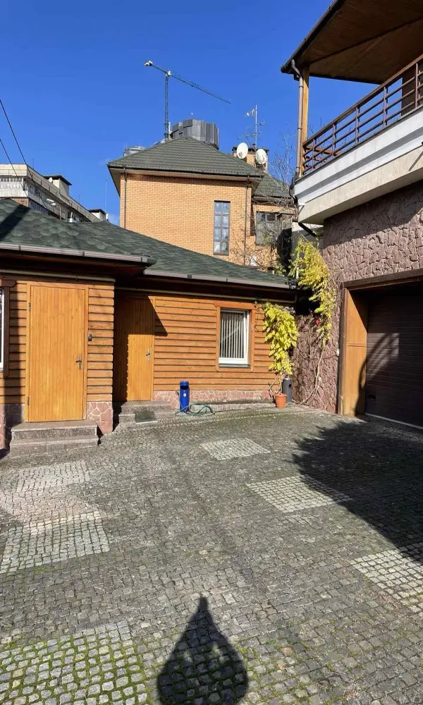 Фото Rent an office, Pavla Zahrebelnoho Street (Mykoly Raievskoho Street)  Kyiv for long-term rent, price: 9000 $, code 7101