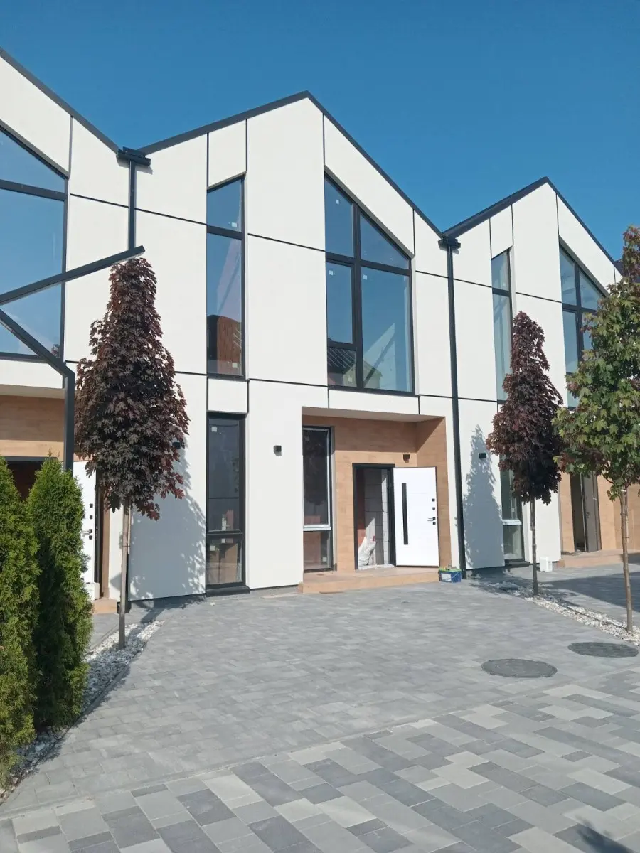 Фото Продаю дом, 120 кв. м, Завальная ул.  Киев, цена: 300000 $, код 7105
