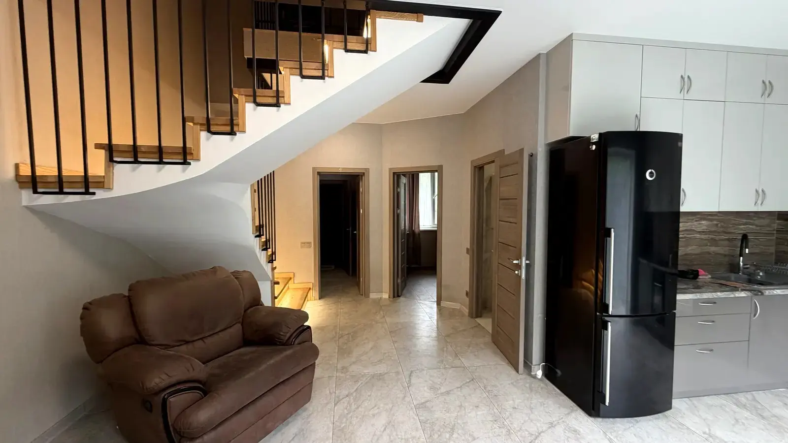 Фото Selling a house, 103 sq.m., Kostiantyna Arefieva Street  Kyiv, price: 125000 $, code 7106