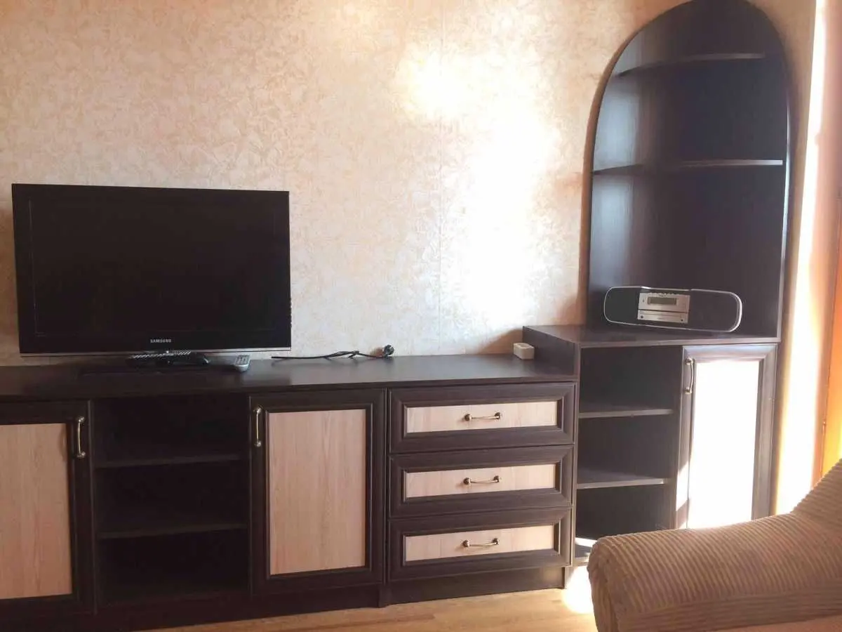 Фото Rent a 2-room apartment, Akademika Zabolotnoho Street 84 Kyiv for long-term rent, price: 16000 UAH, code 7113