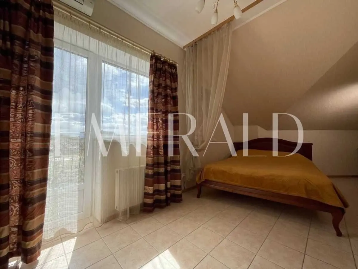 Фото Selling a house, 218.1 sq.m., Molodizhna Street  Kyiv, price: 259000 USD, code 7114
