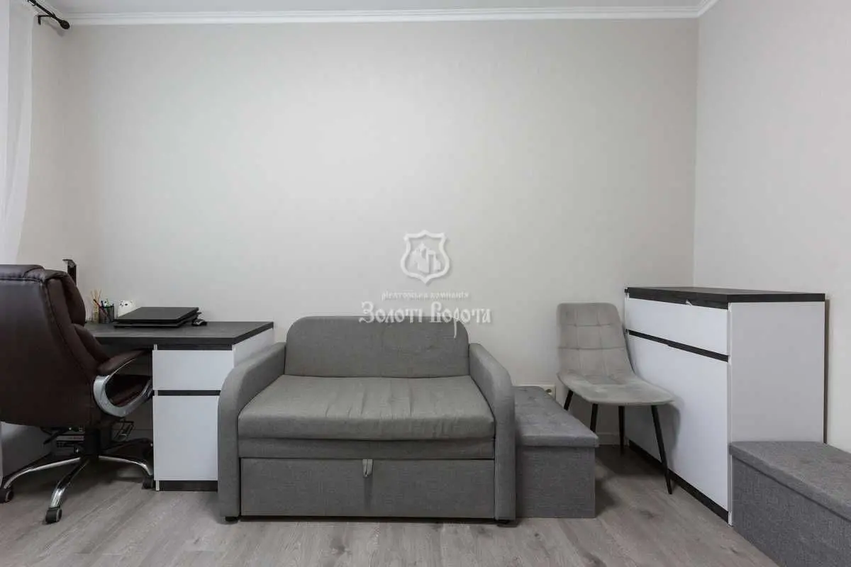 Фото Продаю 3 кімнатну квартиру, 93.1 кв. м, Урлівська вул. 30 Київ, ціна: 200000 USD, код 7117