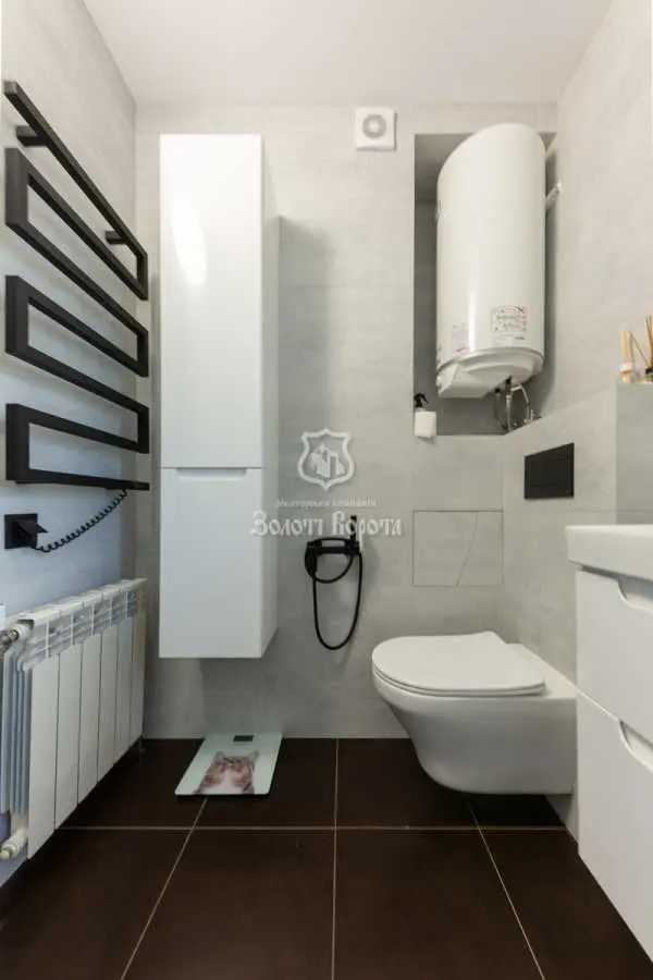 Фото Продаю 3 кімнатну квартиру, 93.1 кв. м, Урлівська вул. 30 Київ, ціна: 200000 USD, код 7117