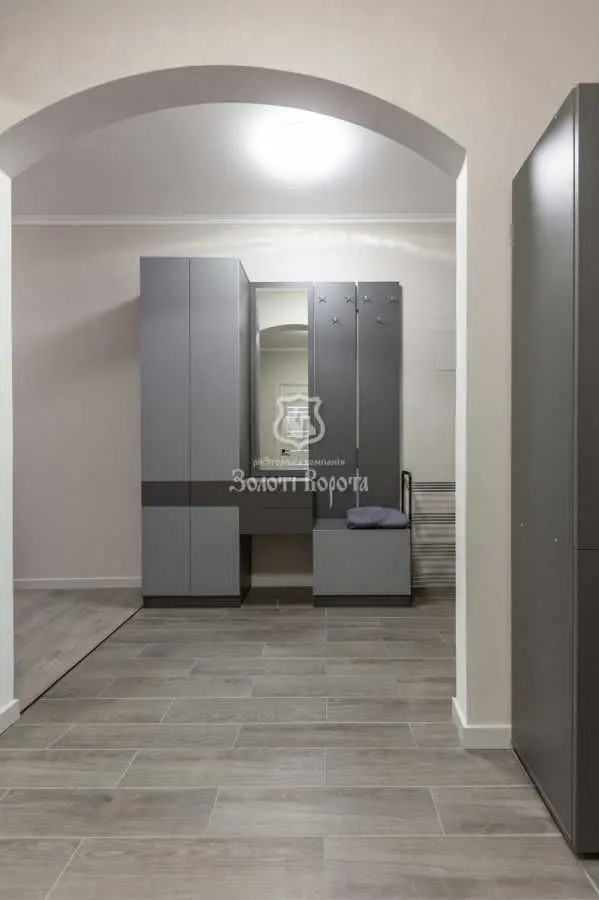Фото Продаю 3 кімнатну квартиру, 93.1 кв. м, Урлівська вул. 30 Київ, ціна: 200000 USD, код 7117