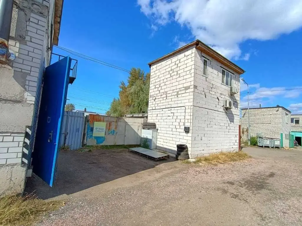 Фото Продаю парковочное место, гараж, 270 кв. м, Пуховская ул.  Киев, цена: 810 USD, код 7121