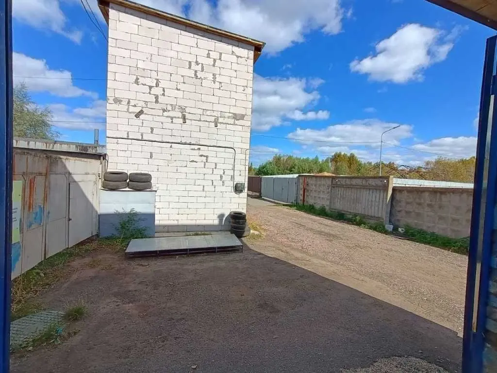 Фото Продаю парковочное место, гараж, 270 кв. м, Пуховская ул.  Киев, цена: 810 USD, код 7121
