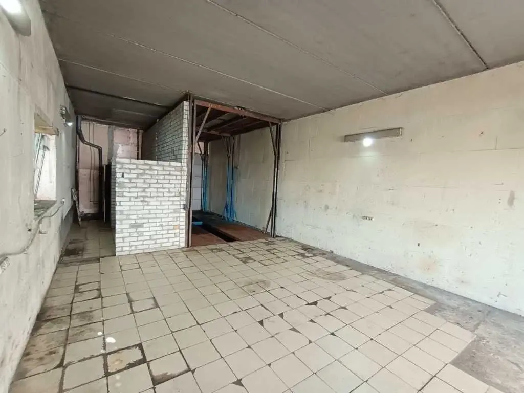 Фото Продаю парковочное место, гараж, 270 кв. м, Пуховская ул.  Киев, цена: 810 USD, код 7121