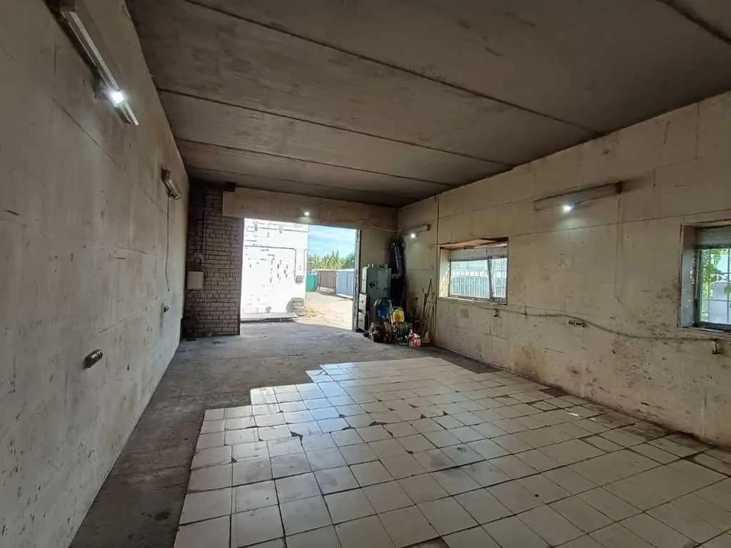 Фото Продаю парковочное место, гараж, 270 кв. м, Пуховская ул.  Киев, цена: 810 USD, код 7121