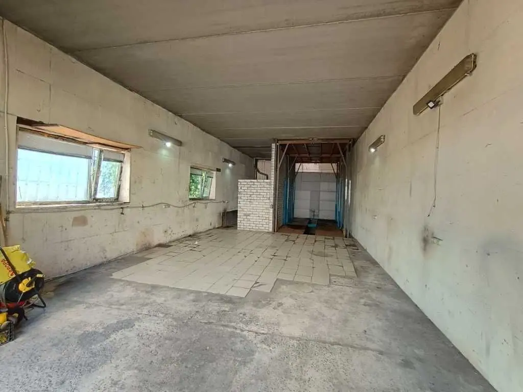 Фото Продаю парковочное место, гараж, 270 кв. м, Пуховская ул.  Киев, цена: 810 USD, код 7121
