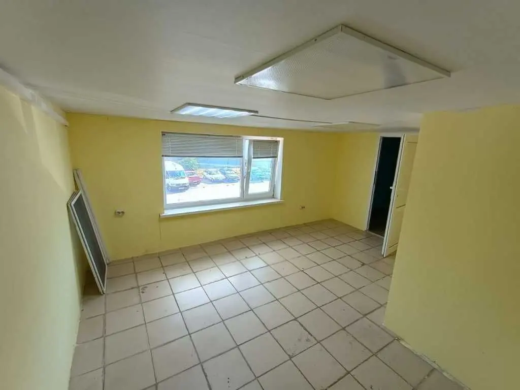 Фото Продаю парковочное место, гараж, 270 кв. м, Пуховская ул.  Киев, цена: 810 USD, код 7121
