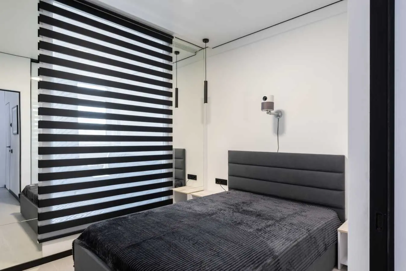 Фото Rent a 3-room apartment, Beresteiska Avenue (Peremohy Avenue) 11 Kyiv for long-term rent, price: 1000 USD, code 7128