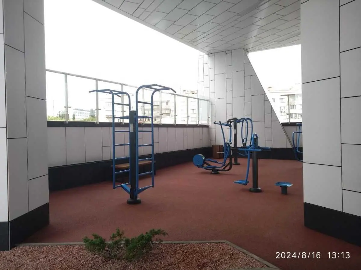 Фото Rent a 3-room apartment, Beresteiska Avenue (Peremohy Avenue) 11 Kyiv for long-term rent, price: 1000 USD, code 7128
