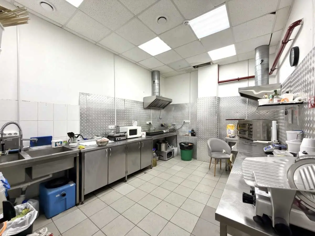Фото Selling a ready business, 125 sq.m., Yuriia Shumskoho Street 1б Kyiv, price: 35000 USD, code 7130