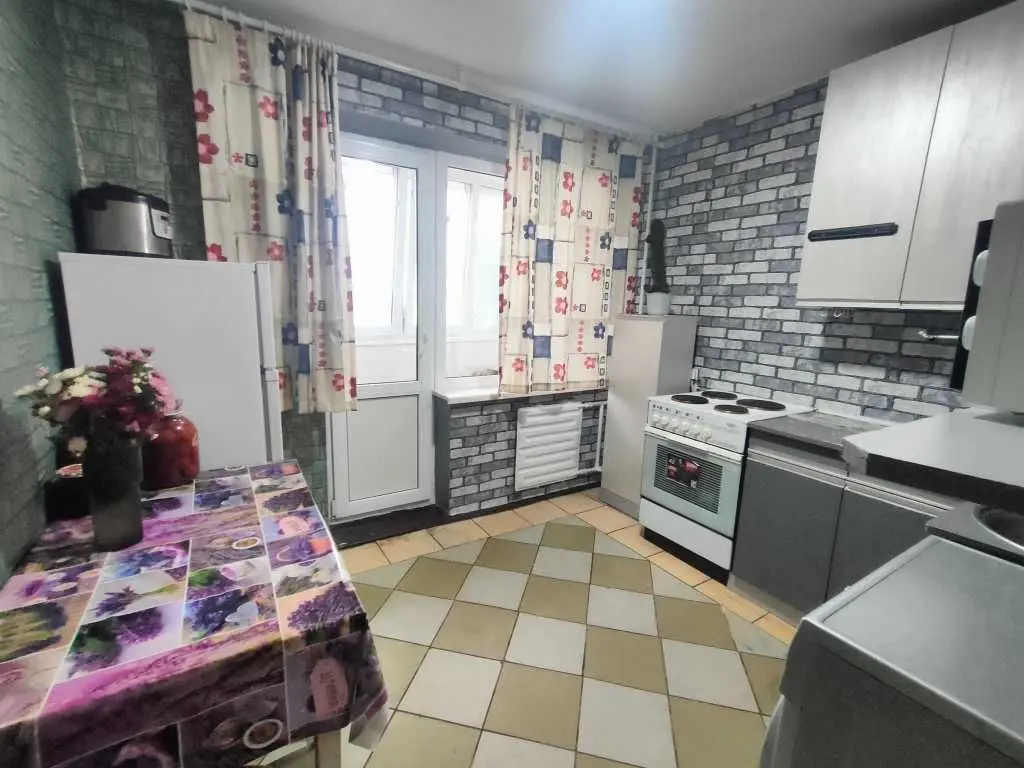Фото Rent a 1-room apartment, Panteleimona Kulisha Street (Cheliabinska Street) 11 Kyiv for long-term rent, price: 10000 UAH, code 7133