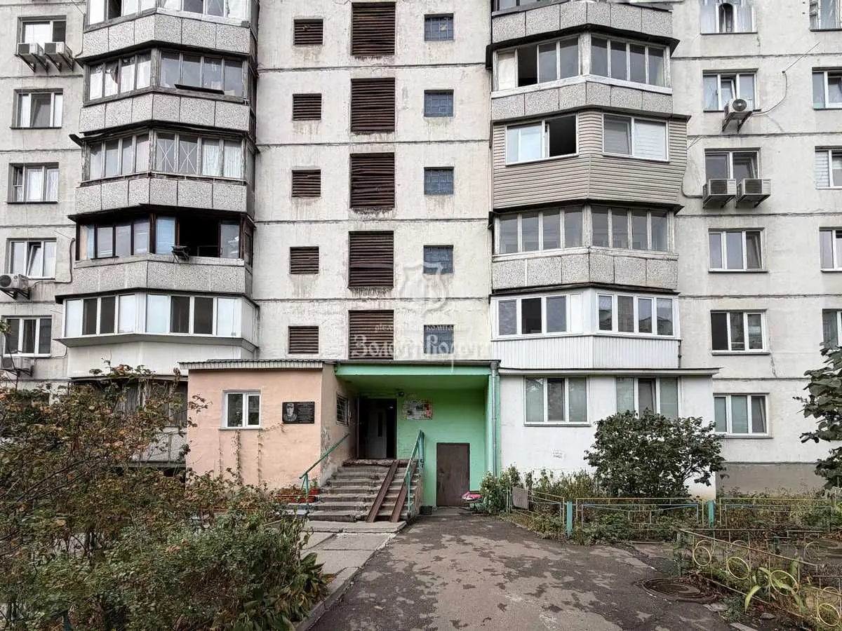 Фото Selling a 1-room apartment, 34.2 sq.m., Zoi Haidai Street 12/10 Kyiv, price: 62000 USD, code 7134