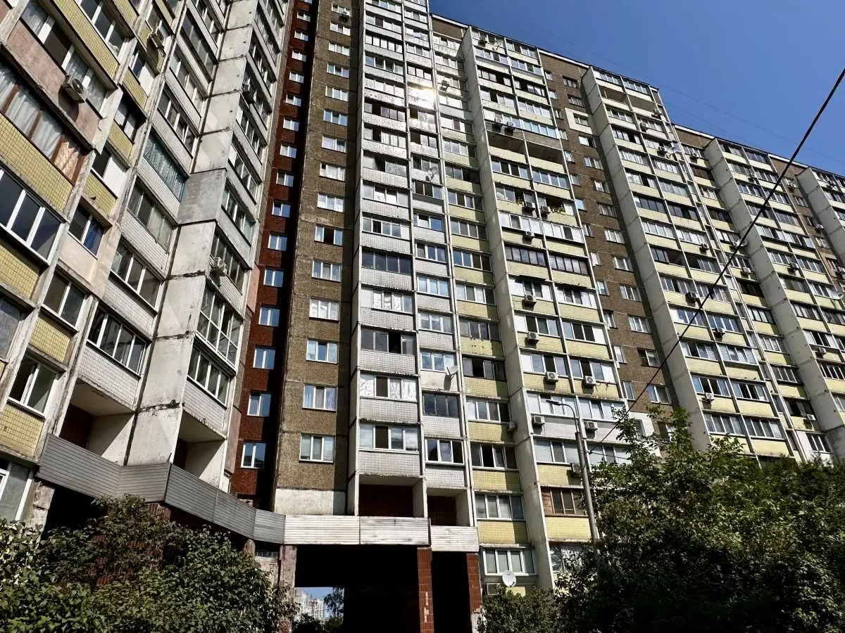 Фото Продаю 1-комнатную квартиру, 36 кв. м, Академика Заболотного ул. 78 Киев, цена: 52000 USD, код 7143